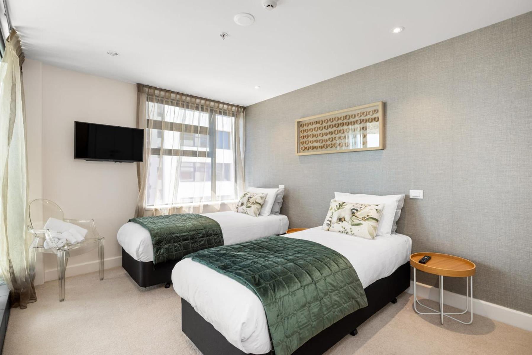 Luxury Ocean & Harbour Views - Heated Pool, Main Beach & Gym 芒格努伊山 外观 照片