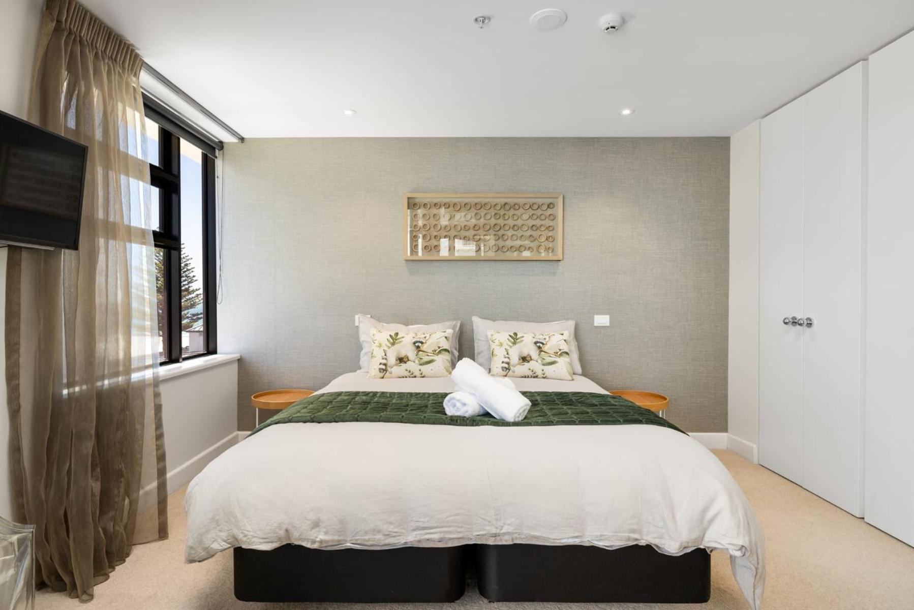 Luxury Ocean & Harbour Views - Heated Pool, Main Beach & Gym 芒格努伊山 外观 照片
